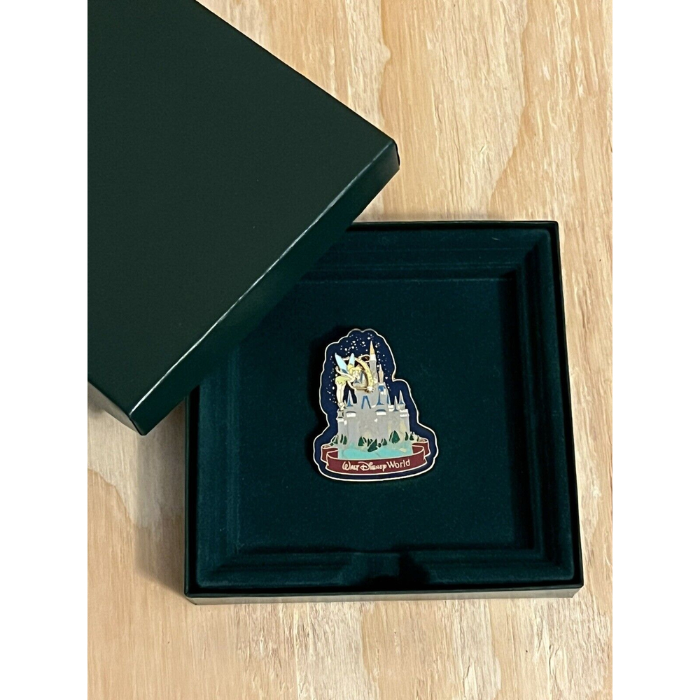 Walt Disney World Tinkerbell Slides Move Over Cinderella Castle Pin Rare 3D LE